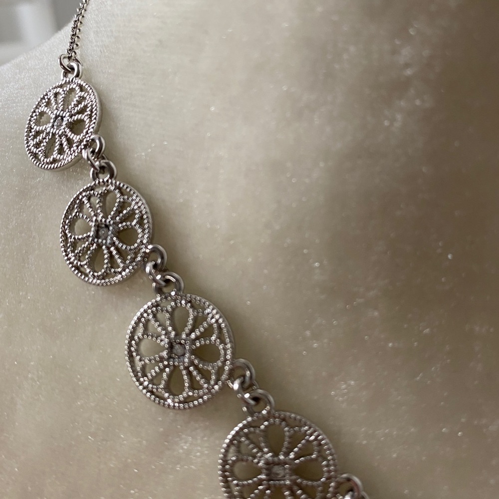 Loft Necklace - image 3